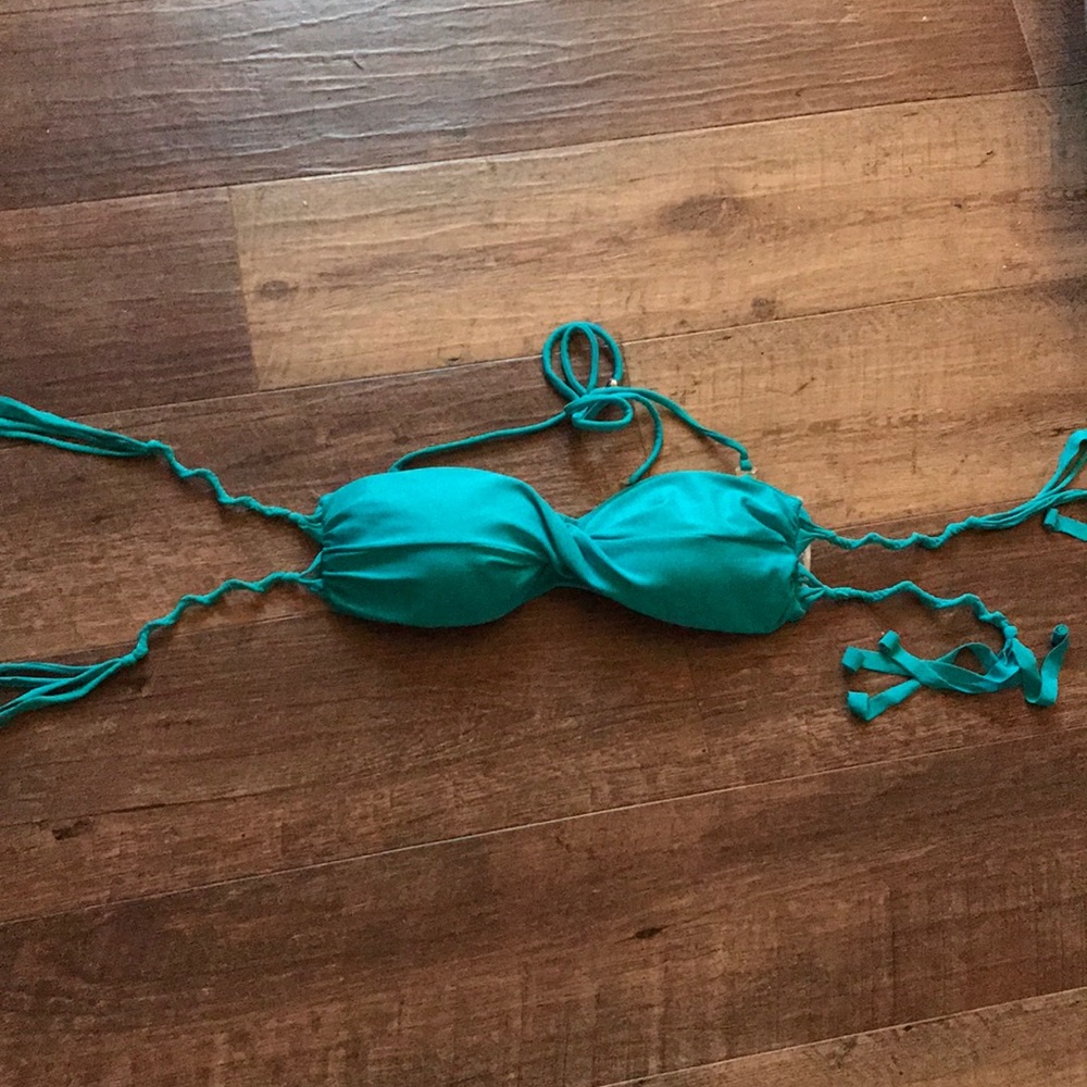 Bikini top